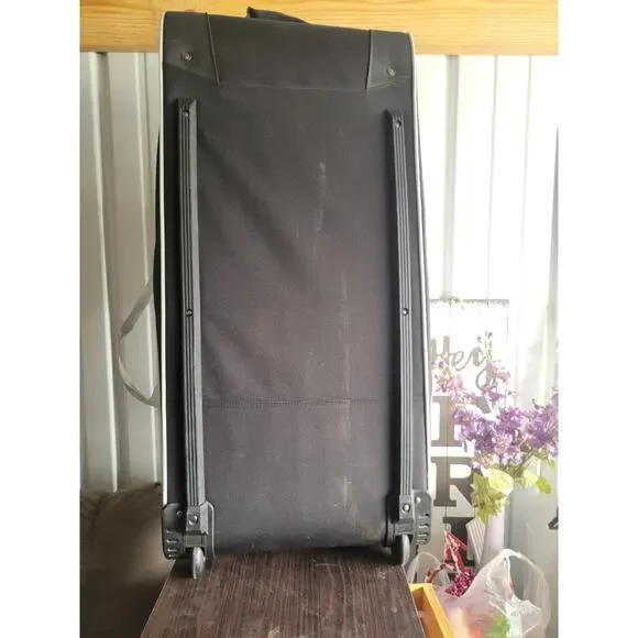 Shuttle 180 Efekt Roller Gear Bag - Picture 4 of 9